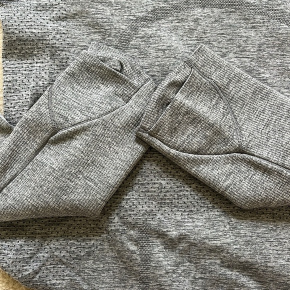 Lululemon | Swiftly Tech Long Sleeve - Picture 3 of 9
